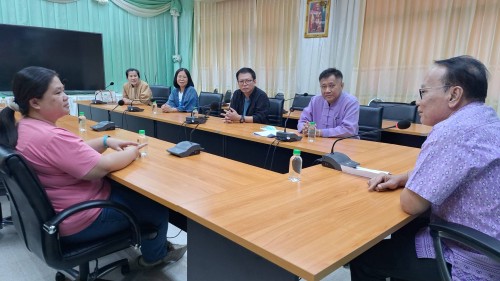 ทน.แม่สอด ให้การต้อนรับนายจำรัส กันทะสัก รองปลัด เทศบาลเมืองลำพูน จังหวัดลำพูน พร้อมคณะ