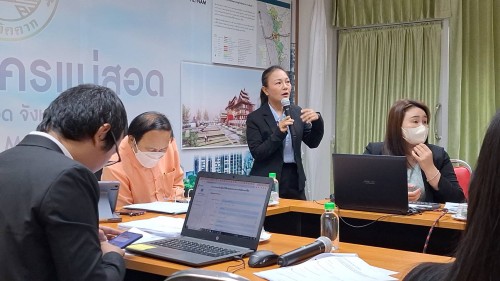 ทน.แม่สอด เข้าร่วมการประชุมเพื่อชี้แจงเรื่องการลงระบบแจ้งทะเบียนผู้มีหน้าที่ยืนบัญชีแสดงทรัพย์สินและหนี้สิน (Online Declaration Registration System : ODRS)  