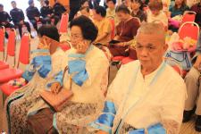 เทศบาลนครแม่สอด จัดพิธีมอบเกียรติบัตรผู้เข้ารับการอบรมหลักสูตร “วิชชาลัยสูงวัยนครแม่สอด” รุ่นที่ 1