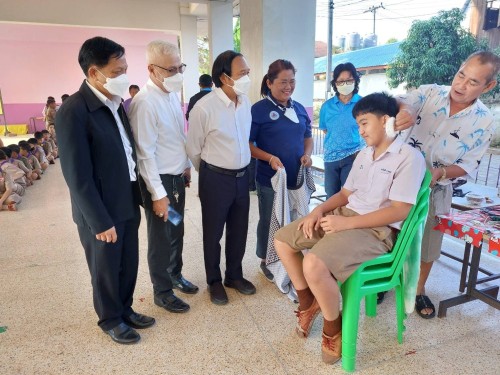 ทน.แม่สอด ร่วมกิจกรรมตัดผมให้นักเรียน โรงเรียนเทศบาลวัดบุญญาวาส      เพื่อรวมพลังทำความดี ถวายเป็นกำลังใจ แด่สมเด็จพระกนิษฐาธิราชเจ้า  กรมสมเด็จพระเทพรัตนราชสุดา สยามบรมราชกุมารี