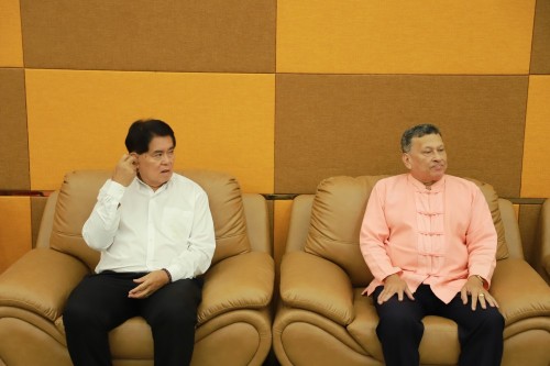 ทน.แม่สอด จัดโครงการดูแลสุขภาพผู้สูงอายุที่มีภาวะปวดเข่าด้วยการนวดแพทย์แผนไทย ในเขตเทศบาลนครแม่สอด ปี 2567