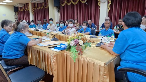 เทศบาลนครแม่สอด เข้าร่วมประชุมชมรมผู้สูงอายุเทศบาลนครแม่สอด