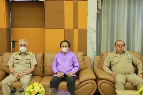 ทน.แม่สอด ร่วมพิธีเปิดโครงการอบรมการสุขาภิบาลอาหาร สำหรับผู้ประกอบการร้านอาหารรุ่นที่ 2