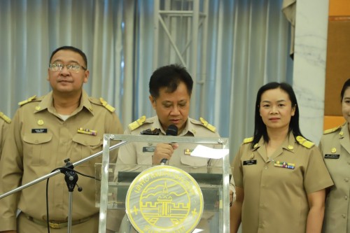 ทน.แม่สอด ร่วมพิธีเปิดโครงการอบรมการสุขาภิบาลอาหาร สำหรับผู้ประกอบการร้านอาหารรุ่นที่ 2