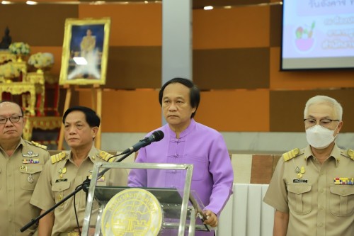 ทน.แม่สอด ร่วมพิธีเปิดโครงการอบรมการสุขาภิบาลอาหาร สำหรับผู้ประกอบการร้านอาหารรุ่นที่ 2