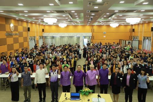 เทศบาลนครแม่สอด ร่วมเป็นเกียรติในพิธีเปิดโครงการศูนย์ส่งเสริมพัฒนาประชาธิปไตยตำบล รุ่นที่ 2  