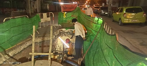 ลงพื้นที่ติดตามความคืบหน้าโครงการก่อสร้าง ระบบจำหน่ายไฟฟ้าเป็นเคเบิลใต้ดิน บริเวณถนนประสาทวิถี