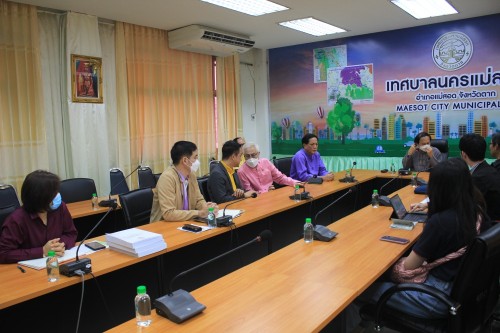ทน.แม่สอด ต้อนรับ ผู้อำนวยการสำนักอนุญาตประกอบกิจการโครงข่าย สิ่งอำนวยความสะดวก และเครื่องวิทยุคมนาคม พร้อมคณะ