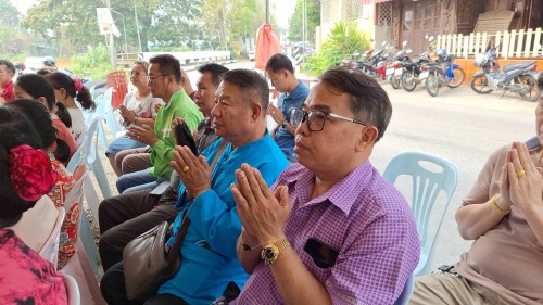 ทน.แม่สอด เข้าร่วมงานทำบุญทอดผ้าป่าสามัคคีชุมชนจ๊อกจอสามัคคี