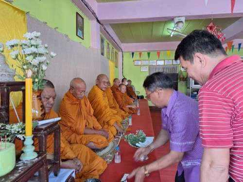 ทน.แม่สอด เข้าร่วมงานทำบุญทอดผ้าป่าสามัคคีชุมชนจ๊อกจอสามัคคี