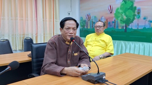 เทศบาลนครแม่สอด มอบใบประกาศเกียรติบัตร ผู้ผ่านการฝึกประสบการณ์ ด้านการแพทย์และสาธารณสุข คลินิกชุมชนอบอุ่นเทศบาลนครแม่สอด