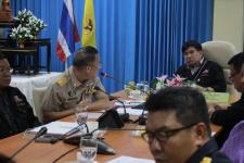 ในวันจันทร์ที่ ๑๓ มิถุนายน ๒๕๕๙ เวลา ๐๙.๐๐น. ดร.เทอดเกียรติ ชินสรนันท์ นายกเทศมนตรนครแม่สอด  นายธนยศ ปานขาว นายอำเภอแม่สอด 