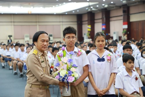 จัดโครงการปัจฉิมนิเทศนักเรียนที่สำเร็จการศึกษา ประจำปีการศึกษา 2566 
