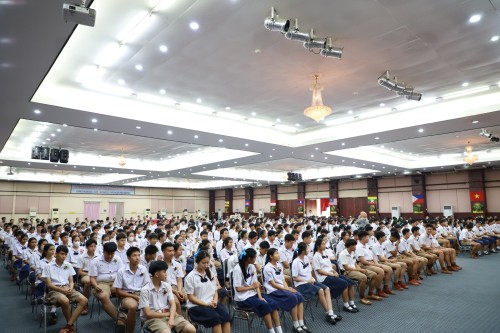 จัดโครงการปัจฉิมนิเทศนักเรียนที่สำเร็จการศึกษา ประจำปีการศึกษา 2566 