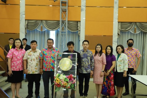 เทศบาลนครแม่สอด จัดโครงการเพิ่มประสิทธิภาพเครือข่ายองค์กร ประสานพลังแผ่นดินเอาชนะยาเสพติด