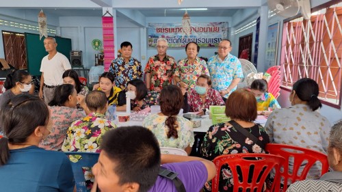 ทน.แม่สอด ลงพื้นที่ออกหน่วยฉีดวัคซีนป้องกันโรคพิษสุนัขบ้าทั้ง 20 ชุมชน ในเขตเทศบาลนครแม่สอด