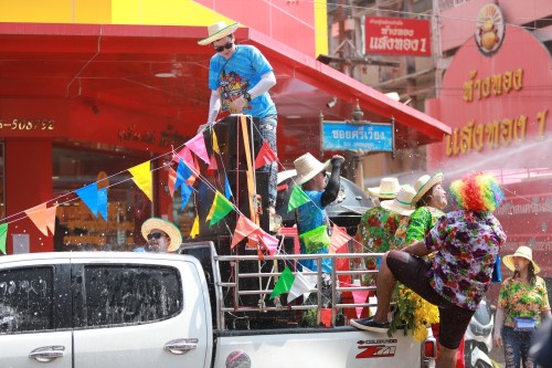 ทน.แม่สอด จัดโครงการงานประเพณีสงกรานต์ ประจำปี 2567 (มหาสงกรานต์เทศบาลนครแม่สอด)