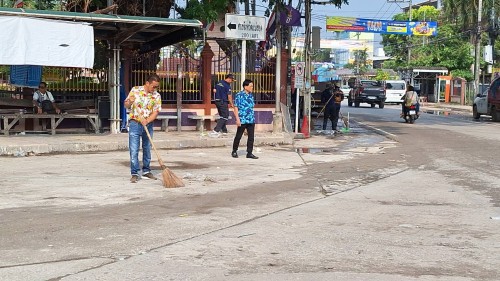 เทศบาลนครแม่สอด ดำเนินการทำความสะอาดหลังเทศกาลสงกรานต์
