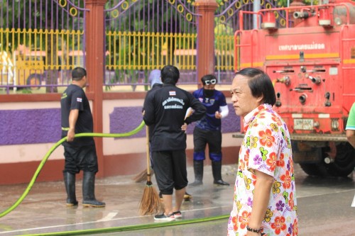 เทศบาลนครแม่สอด ดำเนินการทำความสะอาดหลังเทศกาลสงกรานต์