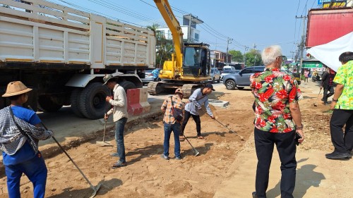 ทน.แม่สอด ลงพื้นที่ติดตามความคืบหน้า โครงการพัฒนาตามผังเมืองรวมเมืองแม่สอด อำเภอแม่สอด จังหวัดตาก