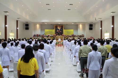 เทศบาลนครแม่สอด เข้าร่วมพิธีวางพวงมาลาถวายสดุดีเฉลิมพระเกียรติเนื่องในวันคล้ายวันสวรรคตสมเด็จพระนเรศวรมหาราช