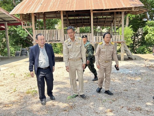 เทศบาลนครแม่สอด ร่วมลงพื้นที่ตรวจสอบข้อเท็จจริงและประชุมเพื่อพิจารณาแก้ไขปัญหาเรื่องร้องเรียนในพื้นที่จังหวัดตาก