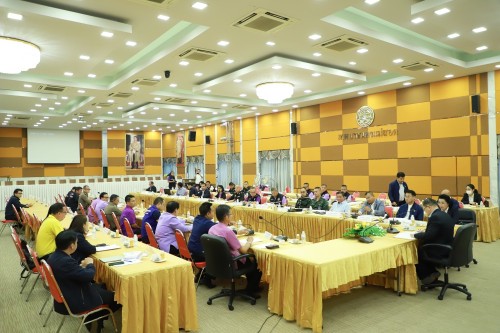 เทศบาลนครแม่สอด ร่วมกับผู้ตรวจการแผ่นดินและหน่วยงานที่เกี่ยวข้อง ประชุมเพื่อพิจารณาแก้ไขปัญหาความเดือดร้อนของประชาชน ในพื้นที่จังหวัดตาก 