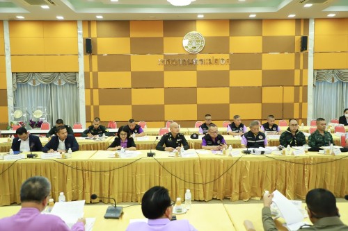 เทศบาลนครแม่สอด ร่วมกับผู้ตรวจการแผ่นดินและหน่วยงานที่เกี่ยวข้อง ประชุมเพื่อพิจารณาแก้ไขปัญหาความเดือดร้อนของประชาชน ในพื้นที่จังหวัดตาก 