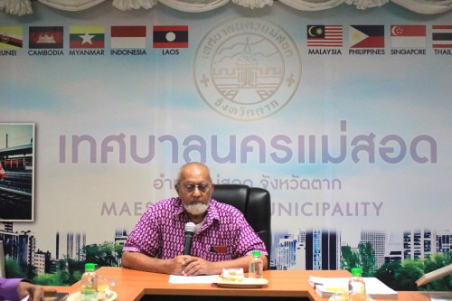 ทน.แม่สอด จัดประชุมการตรวจสอบข้อมูลจำนวนประชากรในพื้นที่ชุมชน