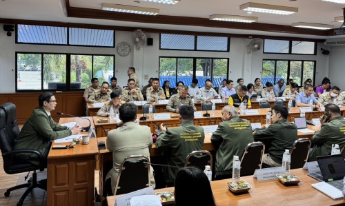 ทน.แม่สอด เข้าร่วมการประชุมหารือประเด็นเรื่อง การบริหารจัดการ ผู้หนีภัยจากการสู้รบ จากประเทศเมียนมา แรงงานข้ามชาติ การค้าการลงทุนข้ามชายแดน