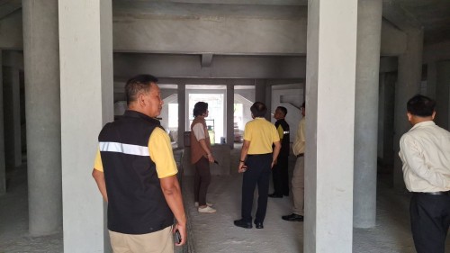 ทน.แม่สอด ลงพื้นที่ติดตามงานก่อสร้างศาลสมเด็จพระนเรศวรมหาราช และศาลหลักเมืองแม่สอด