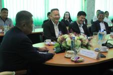 KING POWER THAI POWER พลังคนไทย 100 สนามฟุตบอล สร้างพลังเยาวชนไทย