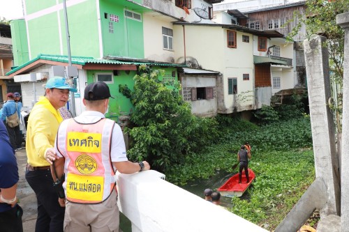 เทศบาลนครแม่สอด จัดกิจกรรม “จิตอาสาพัฒนา คู คลอง” เนื่องในโอกาส วันเฉลิมพระชนมพรรษาสมเด็จพระนางเจ้าฯ พระบรมราชินี