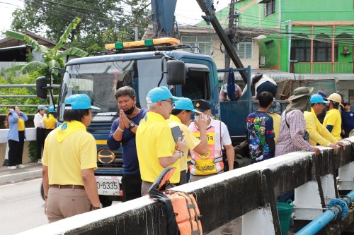 เทศบาลนครแม่สอด จัดกิจกรรม “จิตอาสาพัฒนา คู คลอง” เนื่องในโอกาส วันเฉลิมพระชนมพรรษาสมเด็จพระนางเจ้าฯ พระบรมราชินี
