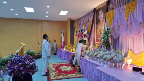 ทน.แม่สอด เข้าร่วมพิธีถวายเครื่องราชสักการะ วางพานพุ่ม และจุดเทียนถวายพระพรชัยมงคล สมเด็จพระนางเจ้าฯ พระบรมราชินี เนื่องในโอกาสวันเฉลิมพระชนมพรรษา 3 มิถุนายน 2567	