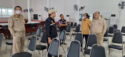 ทน.แม่สอด ลงพื้นที่ติดตามความเรียบร้อยการปรับภูมิทัศน์และการปรับปรุงภายในอาคารสุสานหลวง