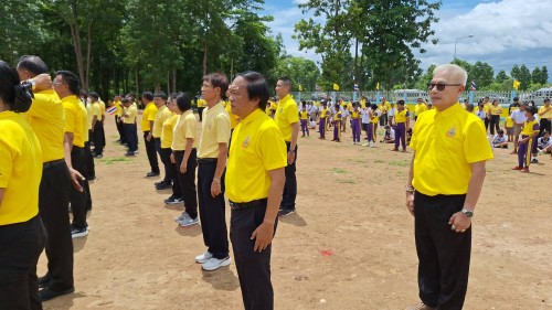 ทน.แม่สอด เข้าร่วมกิจกรรมเดิน วิ่ง ปั่น ธงตราสัญลักษณ์งานเฉลิมพระเกียรติพระบาทสมเด็จพระเจ้าอยู่หัว เนื่องในโอกาสพระราชพิธีมหามงคลเฉลิมพระชนมพรรษา 6 รอบ 28 กรกฎาคม 2567