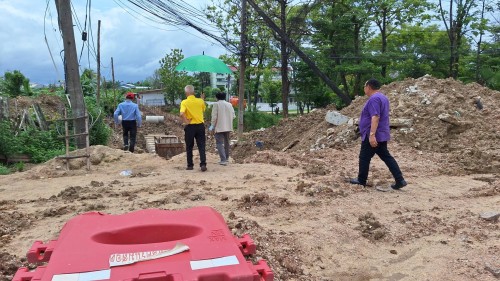 ทน.แม่สอด ลงพื้นที่ติดตามความคืบหน้าโครงการพัฒนาตามผังเมืองรวมเมืองแม่สอด อำเภอแม่สอด จังหวัดตาก