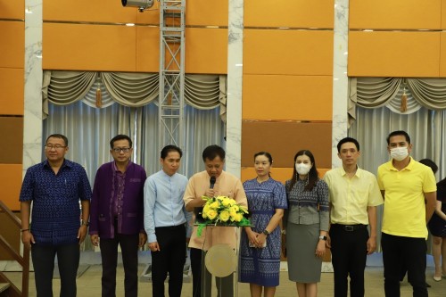 ทน.แม่สอด จัดโครงการฝึกอบรม “โครงการส่งเสริมสุขภาพผู้สูงอายุ สร้างจิตสดใส ร่างกายแข็งแรง” และ “โครงการพัฒนาศักยภาพผู้สูงอายุเทศบาลนครแม่สอด” ประจำปีงบประมาณ 2567
