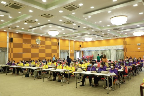 ทน.แม่สอด จัดโครงการฝึกอบรม “โครงการส่งเสริมสุขภาพผู้สูงอายุ สร้างจิตสดใส ร่างกายแข็งแรง” และ “โครงการพัฒนาศักยภาพผู้สูงอายุเทศบาลนครแม่สอด” ประจำปีงบประมาณ 2567