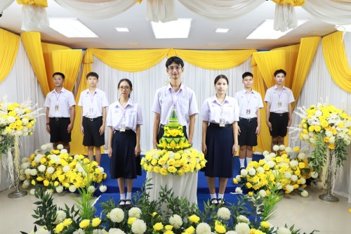 ทน.แม่สอด จัดให้มีการบันทึกเทปถวายพระพรชัยมงคล เนื่องในโอกาสมหามงคลที่พระบาทสมเด็จพระเจ้าอยู่หัวทรงเจริญพระชนมพรรษา 72 พรรษา