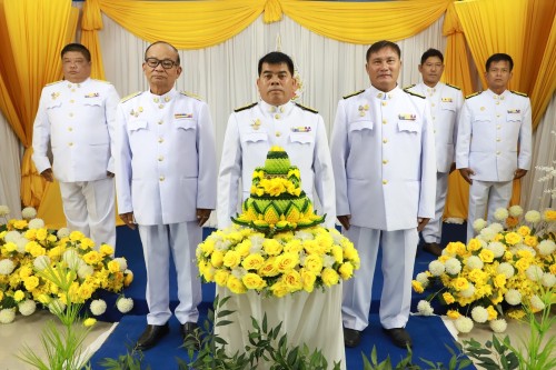 ทน.แม่สอด จัดให้มีการบันทึกเทปถวายพระพรชัยมงคลเนื่องในโอกาสมหามงคลที่พระบาทสมเด็จพระเจ้าอยู่หัวทรงเจริญพระชนมพรรษา 72 พรรษา