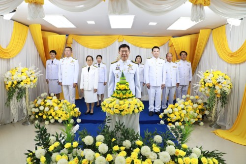 ทน.แม่สอด จัดให้มีการบันทึกเทปถวายพระพรชัยมงคลเนื่องในโอกาสมหามงคลที่พระบาทสมเด็จพระเจ้าอยู่หัวทรงเจริญพระชนมพรรษา 72 พรรษา