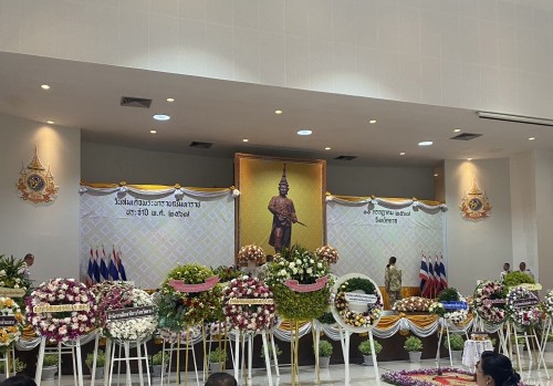 เทศบาลนครแม่สอด เข้าร่วมพิธีวางพวงมาลาเนื่องในวันสมเด็จพระนารายณ์มหาราช ประจำปี 2567