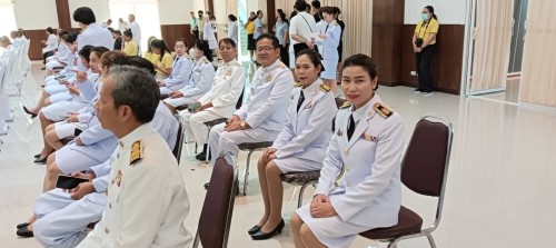 เทศบาลนครแม่สอด เข้าร่วมพิธีวางพวงมาลาเนื่องในวันสมเด็จพระนารายณ์มหาราช ประจำปี 2567