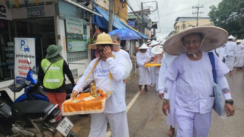 เทศบาลนครแม่สอด จัดงานสืบสานประเพณีแล้อุ๊ปั๊ดตะก่า วัดแม่ซอดน่าด่าน (วัดเงี้ยวหลวง)