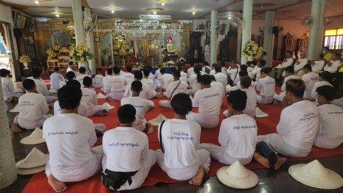 เทศบาลนครแม่สอด จัดงานสืบสานประเพณีแล้อุ๊ปั๊ดตะก่า วัดแม่ซอดน่าด่าน (วัดเงี้ยวหลวง)