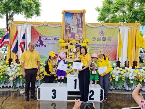 ทน.แม่สอด จัดการแข่งขันจักรยานขาไถ (Balance Bike).เฉลิมพระเกียรติ พระบาทสมเด็จพระเจ้าอยู่หัว เนื่องในโอกาสพระราชพิธีมหามงคลเฉลิมพระชนมพรรษา 6 รอบ 28 กรกฎาคม 2567 จังหวัดตาก