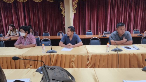 ทน.แม่สอด จัดประชุมโครงการพัฒนาตามผังเมืองรวมเมืองแม่สอด อำเภอแม่สอด จังหวัดตาก (ระยะที่ 2) ก่อสร้างถนนคอนกรีตเสริมเหล็กพร้อมวางท่อระบายน้ำ บริเวณถนนแม่สอด - แม่ตาว ซอย 9