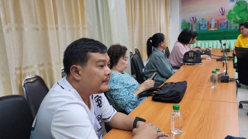 ทน.แม่สอด จัดประชุมหารือการก่อสร้างรางระบายน้ำในเขตเทศบาลนครแม่สอด
